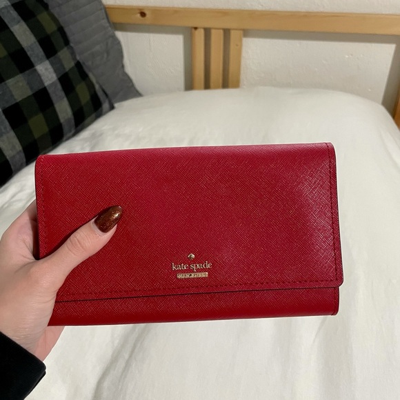 Kate Spade Chain Wallet/Clutch